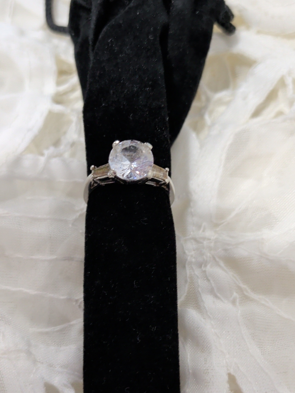 10k White Gold Round CZ Solitaire Ring
